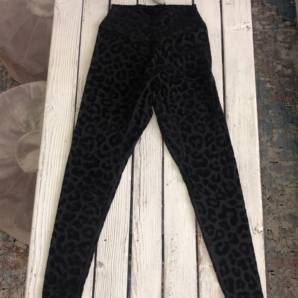 Balance Athletica Lux Black Panther legging Small